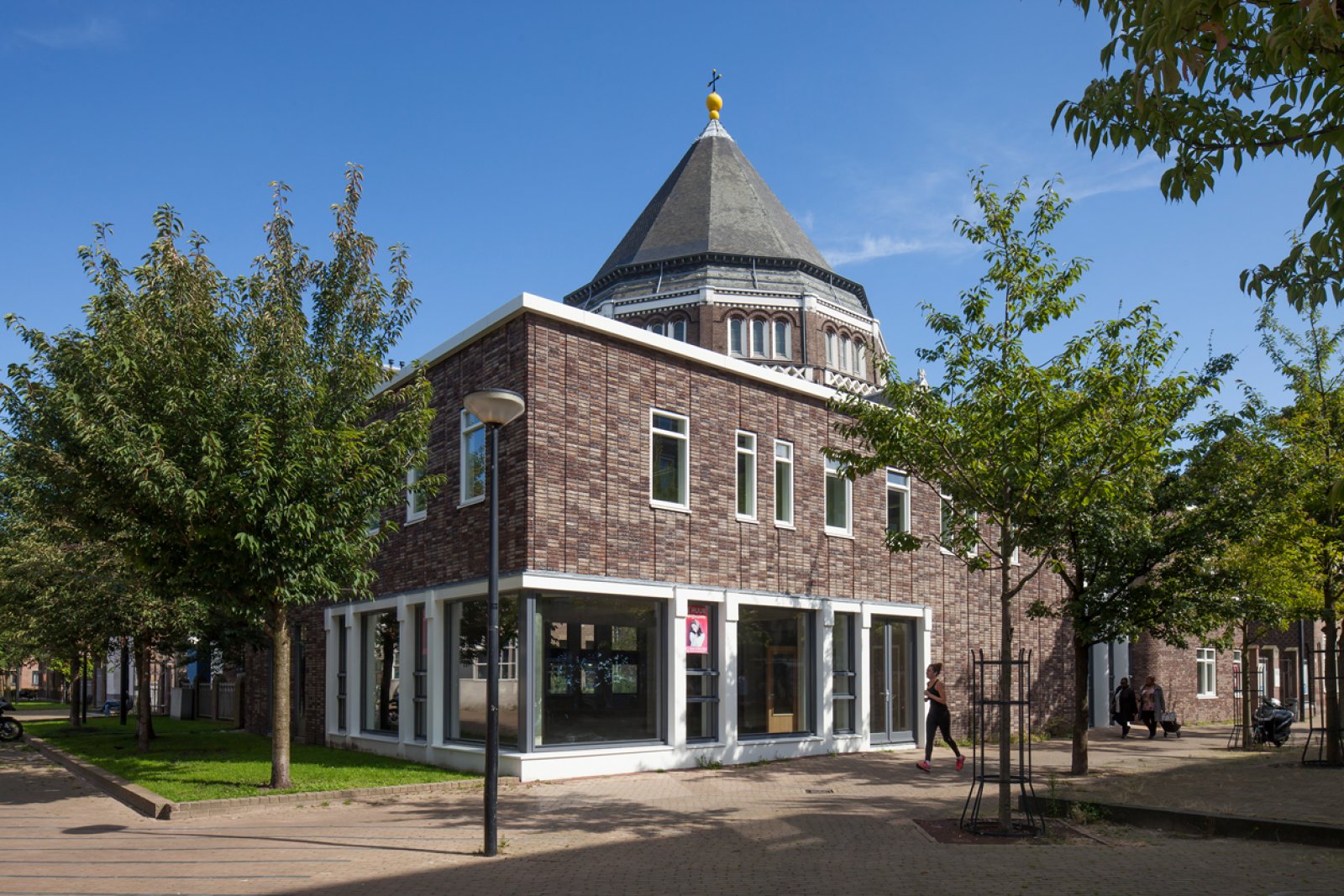 14167-06.jpg